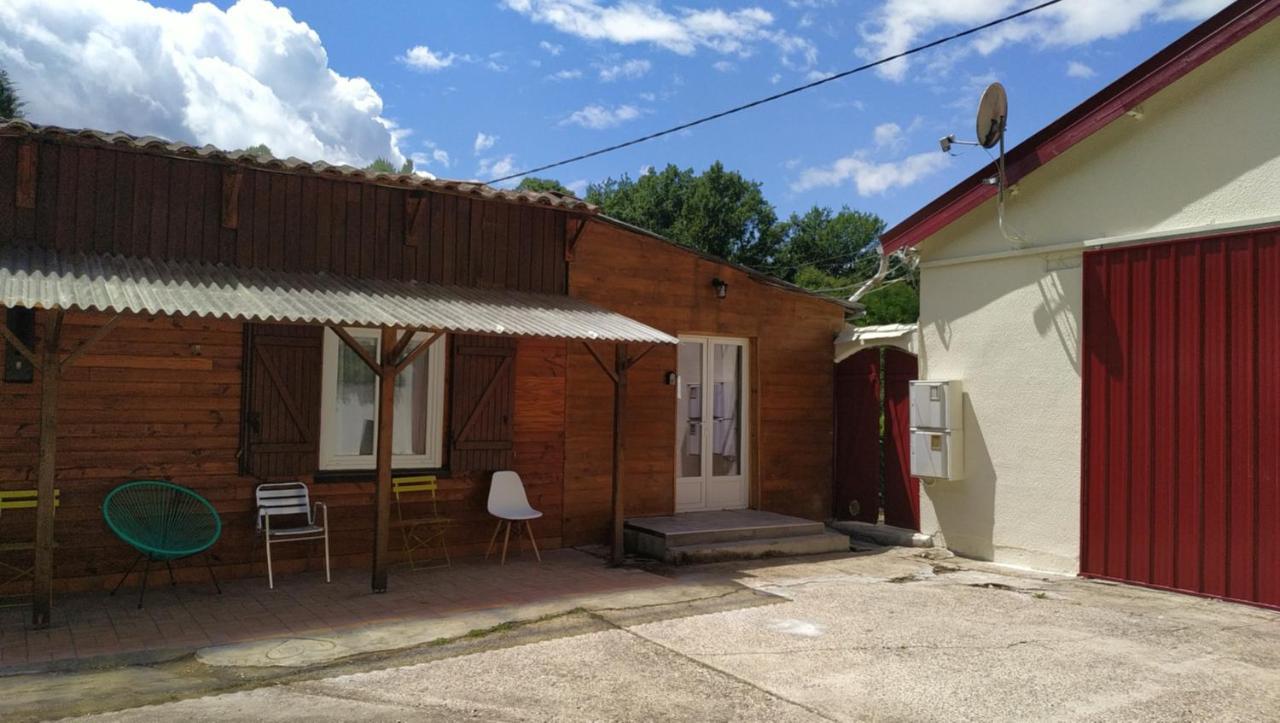 Cap Nature Le Chalet -Horaires Adaptables- Ideal Pros Et Groupes Boulazac Isle Manoire Exterior foto